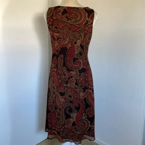 Studio I Dress With Cardigan. - Picture 6 of 16